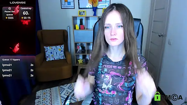 Snapshot of FrancescaCollins chatting on 8, 2, 2025 FrancescaCollins online show from 8, 2, 2025