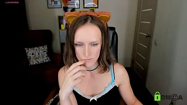 Snapshot of FrancescaCollins chatting on 3, 10, 2025 FrancescaCollins online show from 3, 10, 2025