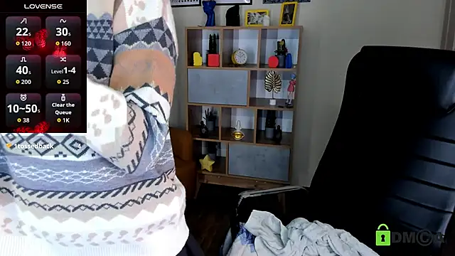 Snapshot of FrancescaCollins chatting on 2, 11, 2025 FrancescaCollins online show from 2, 11, 2025