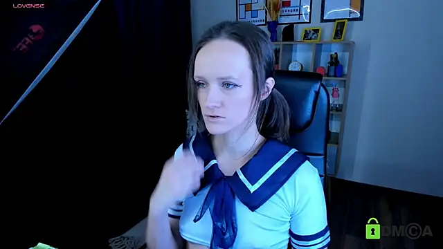 Snapshot of FrancescaCollins chatting on 18, 11, 2025 FrancescaCollins online show from 18, 11, 2025