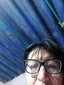 Snapshot of clarita_01 chatting on 1, 7, 2026 clarita 01 online show from 1, 7, 2026