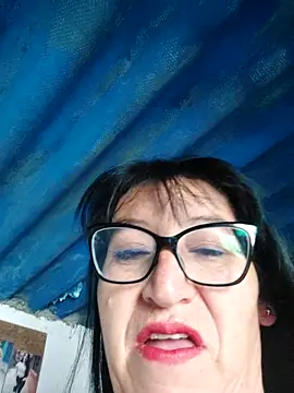 clarita 01 online show from 11, 4, 2026