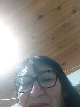 clarita 01 online show from 1, 4, 2026