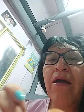 Snapshot of clarita_01 chatting on 26, 6, 2026 clarita 01 online show from 26, 6, 2026