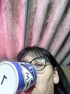 clarita 01 online show from 21, 10, 2025