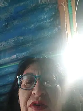 clarita 01 online show from 13, 2, 2026