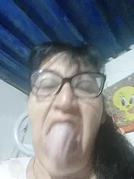 Snapshot of clarita_01 chatting on 11, 7, 2026 clarita 01 online show from 11, 7, 2026
