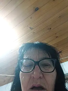 clarita 01 online show from 13, 5, 2026