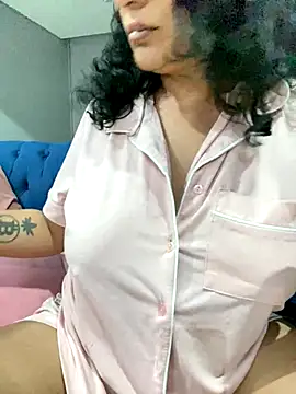 Indianbutter11 online show from 17, 11, 2025