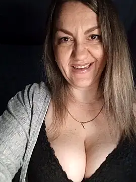 Snapshot of Ant0nina chatting on 2, 12, 2024 Ant0nina online show from 2, 12, 2024