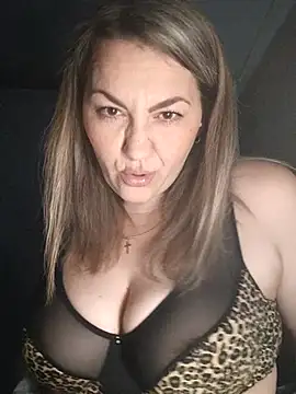 Snapshot of Ant0nina chatting on 25, 2, 2025 Ant0nina online show from 25, 2, 2025