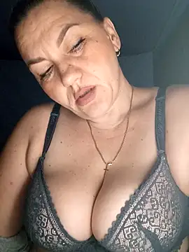 Snapshot of Ant0nina chatting on 5, 11, 2025 Ant0nina online show from 5, 11, 2025