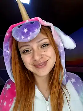 Emmily Walker online show from 26, 11, 2025