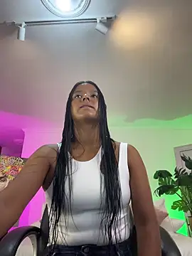 JANYLOVE   online show from 9, 5, 2026