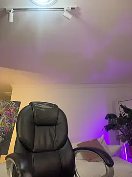 JANYLOVE   online show from 21, 5, 2026