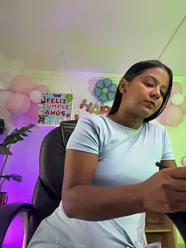 Snapshot of JANYLOVE__ chatting on 27, 6, 2026 JANYLOVE online show from 27, 6, 2026
