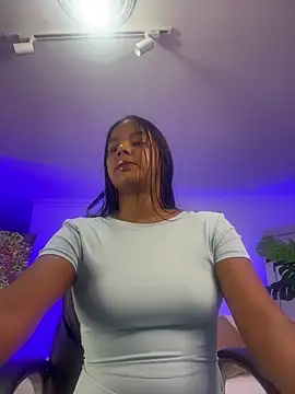 JANYLOVE   online show from 31, 5, 2026