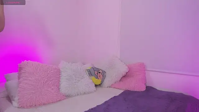 karly rioss online show from 18, 6, 2026