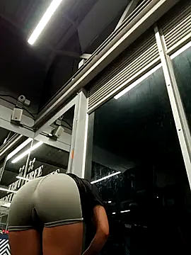 Snapshot of _vaness chatting on 15, 4, 2026 vaness online show from 15, 4, 2026