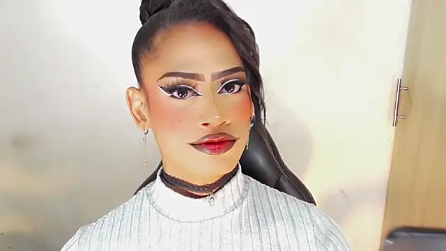 Aslhy Goddessx online show from 21, 11, 2025