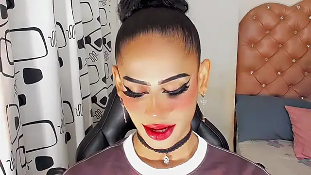 Aslhy Goddessx online show from 4, 10, 2025