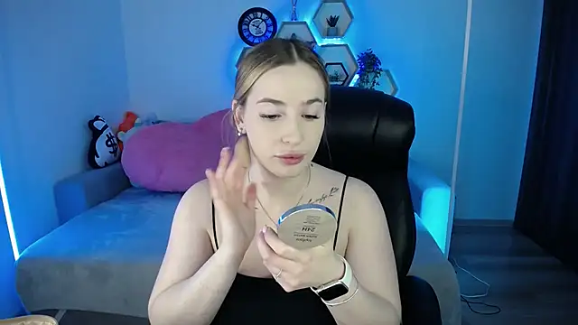 SabrinViolet online show from 9, 1, 2026