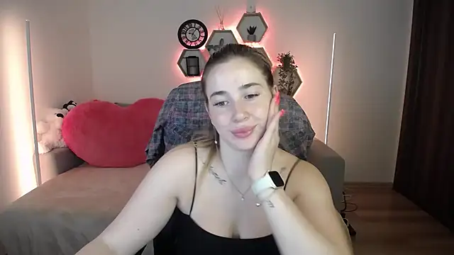 SabrinViolet online show from 22, 7, 2026
