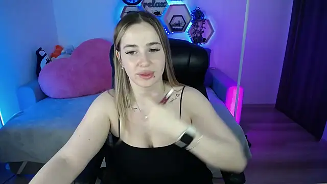 SabrinViolet online show from 22, 2, 2026