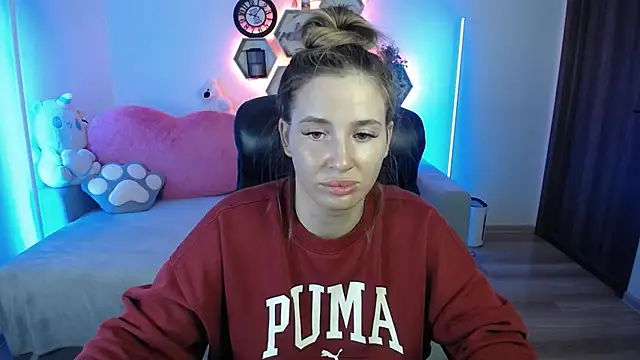 Snapshot of SabrinViolet chatting on 30, 5, 2026 SabrinViolet online show from 30, 5, 2026