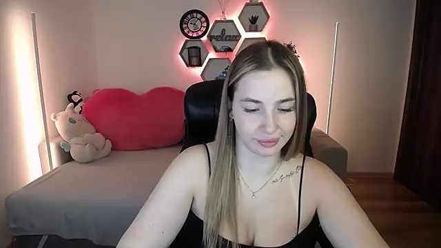 SabrinViolet online show from 11, 7, 2026