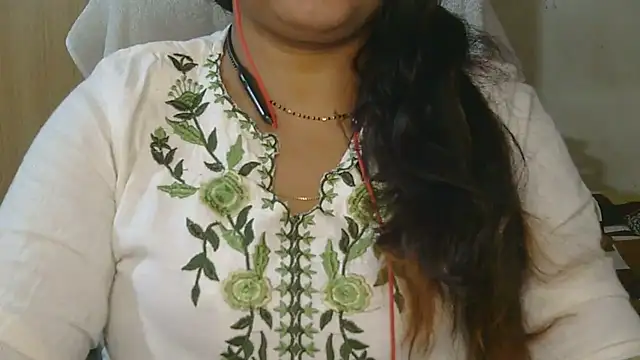 Cute Ruhi99 online show from 13, 4, 2026