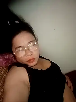 Sexy-asslove90 online show from 5, 10, 2025
