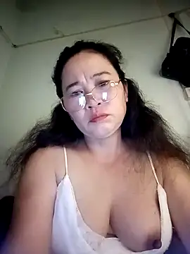 Sexy-asslove90 online show from 6, 10, 2025