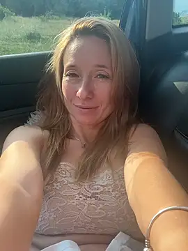 Snapshot of AnneHove chatting on 18, 7, 2026 AnneHove online show from 18, 7, 2026