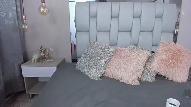 SusanBenett online show from 20, 10, 2025