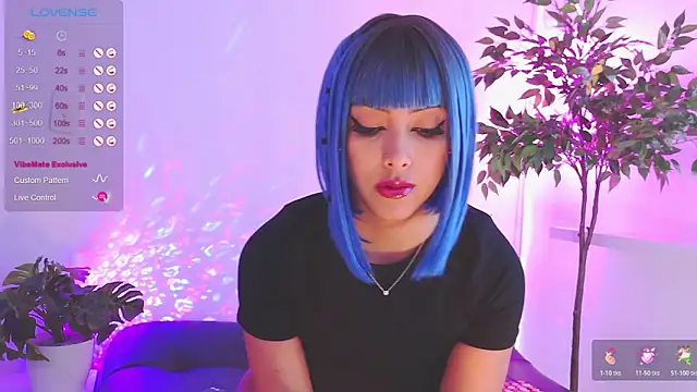 catalina  lovers online show from 12, 11, 2025