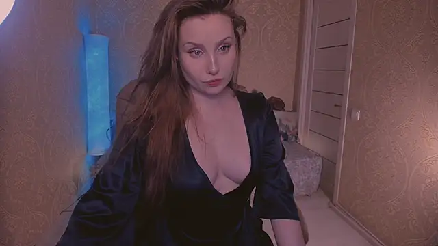 Eesmaaarrr online show from 1, 3, 2025