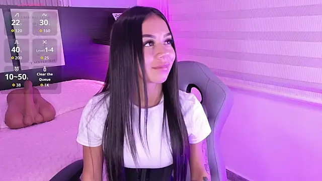 Snapshot of Violet_spencer chatting on 24, 5, 2026 Violet spencer online show from 24, 5, 2026