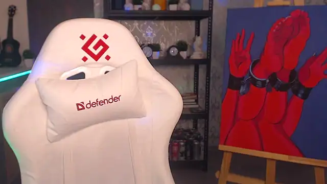 FascinatingEyess online show from 7, 10, 2025