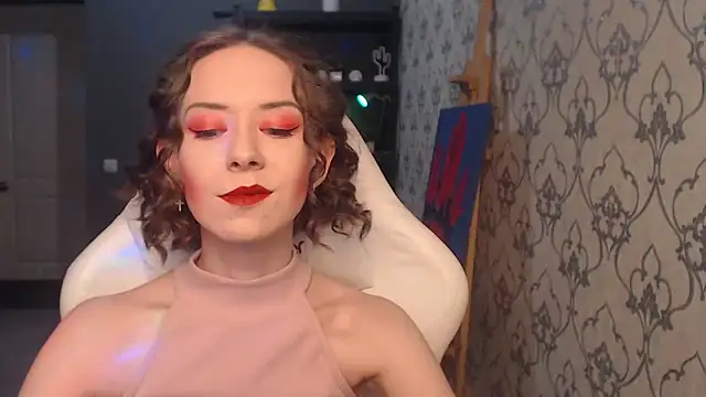 FascinatingEyess online show from 25, 4, 2026