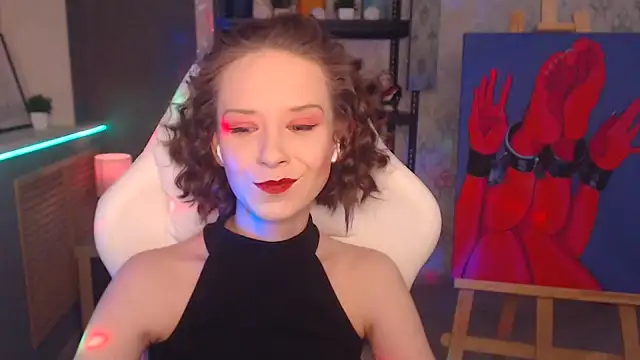 FascinatingEyess online show from 4, 2, 2025