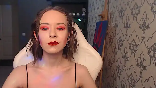 FascinatingEyess online show from 19, 4, 2026