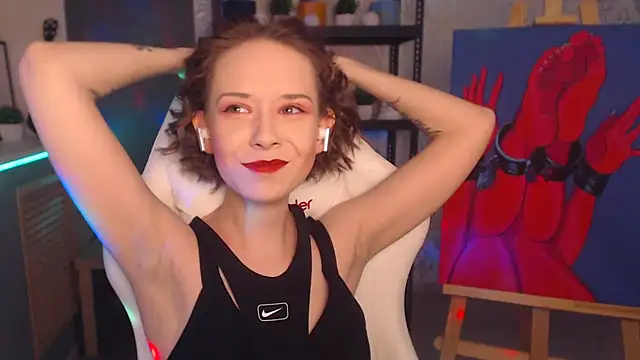 FascinatingEyess online show from 5, 3, 2025