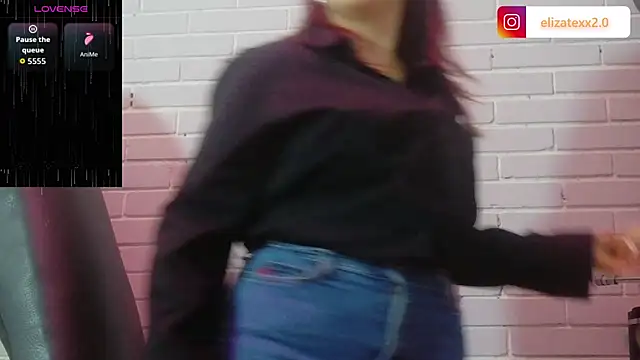 Snapshot of elizatexx chatting on 7, 5, 2026 elizatexx online show from 7, 5, 2026