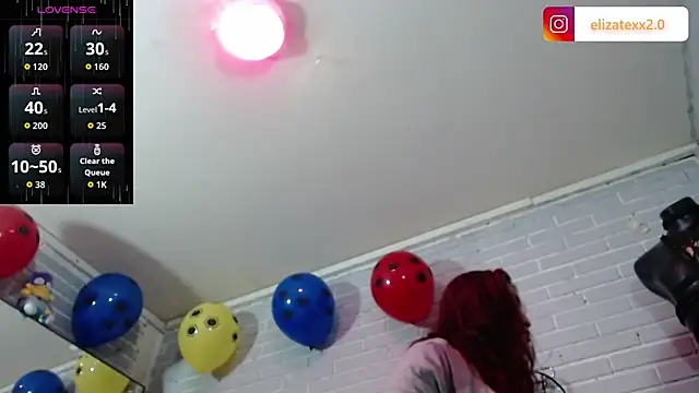 Snapshot of elizatexx chatting on 8, 6, 2026 elizatexx online show from 8, 6, 2026