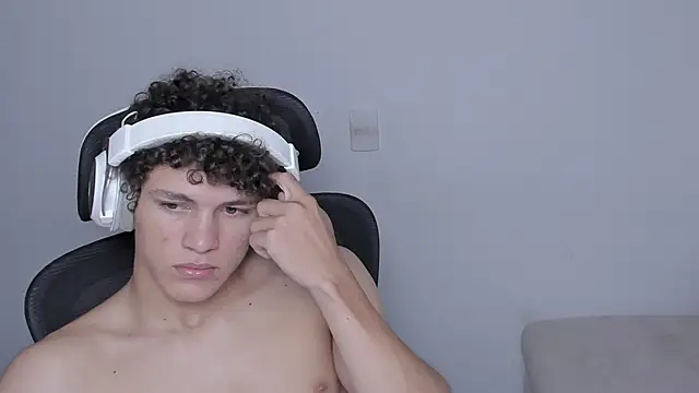 laurent nova online show from 11, 10, 2025