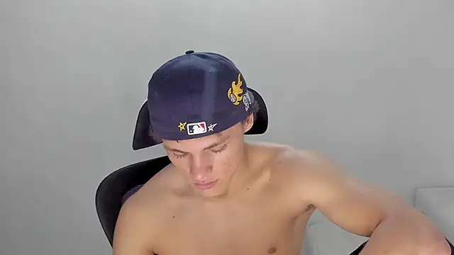 laurent nova online show from 13, 12, 2025