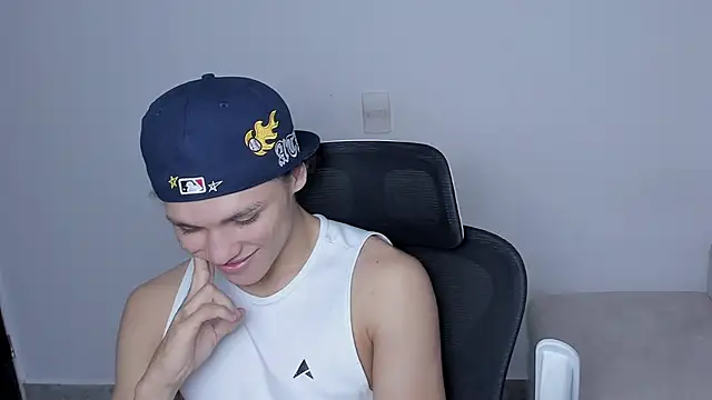 laurent nova online show from 3, 12, 2025