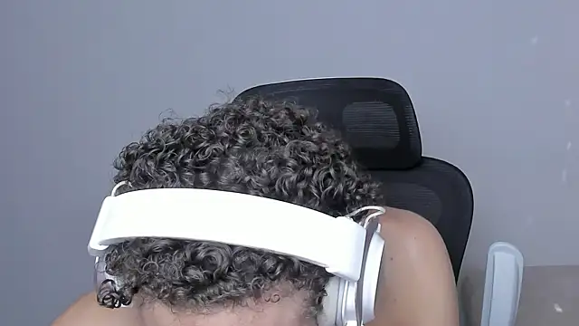 laurent nova online show from 23, 10, 2025