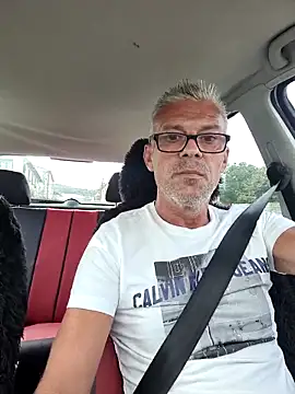Picolo4111 online show from 13, 9, 2025